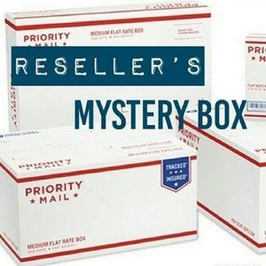 Reseller’s Mystery Box - Women! Closet Clean Out!